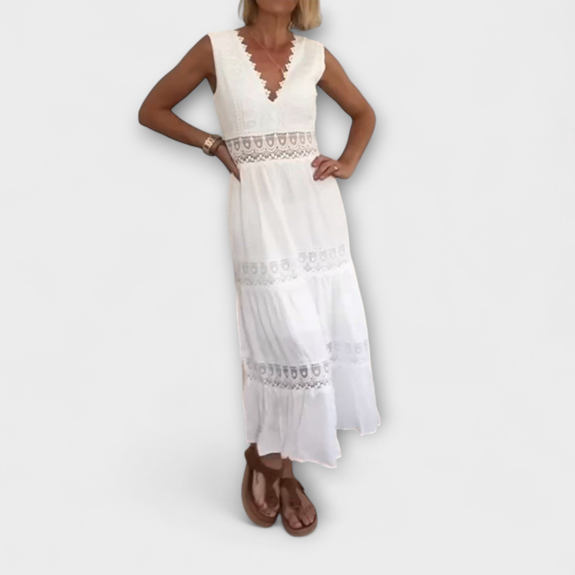 Aurélie - Elegant V-Neck Lace Dress